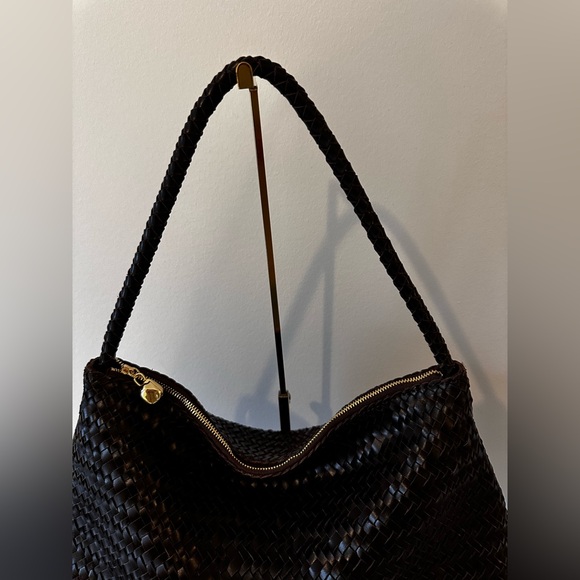 Madewell signature leather woven shoulder bag. Brown leather. - Picture 6 of 10